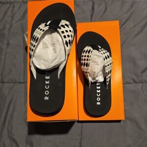 Rocket Dog Adios Women's Flip Flop Sandals size 7 New with box